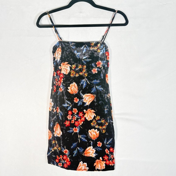 Forever 21 Dresses & Skirts - Black Floral Velvet Mini Dress Spaghetti Strap Small Fairy Y2k Party whimsigoth